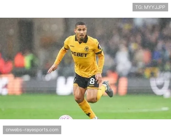 专访狼队中场若昂·戈麦斯：“我们的训练重点是丢失球权后6秒内的反抢”