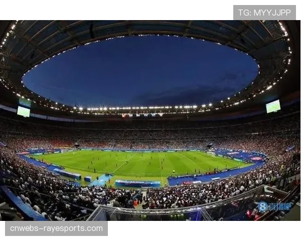 法兰西大球场就2026年欧冠决赛草坪质量向欧足联提交保证报告 法兰西大球场就2026年欧冠决赛草坪质量向欧足联提交保证报告